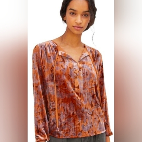 Anthropologie Tops - Anthropologie Orange Faustine Velvet Long Sleeve Peasant Blouse